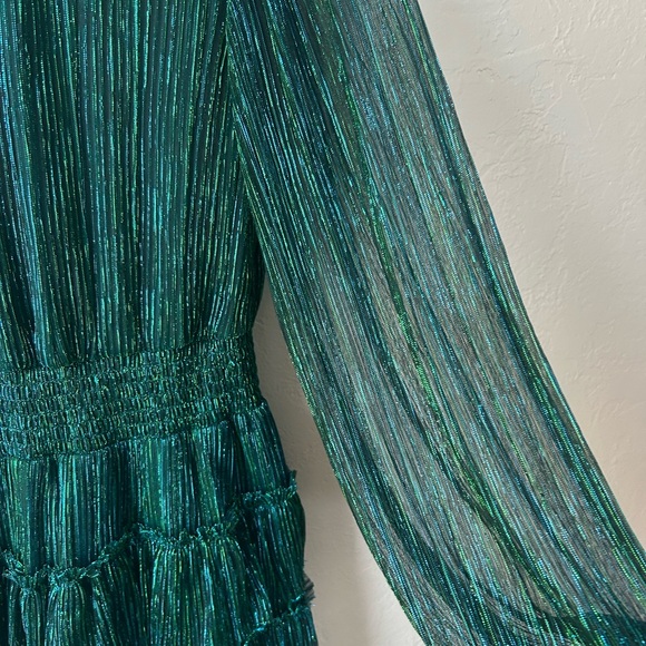 1. State Emerald Long Sleeve Dress - Picture 5 of 13